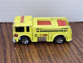 Hot Wheels Mainline Fire Eater Truck Engine 1:64 Diecast Energancy Vehicle 1997 - £1.58 GBP