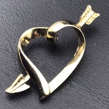 Arrow Through Heart Pin Gold Tone Vintage Small By Avon - $11.98