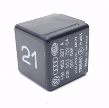 Volkswagen Audi/Relay Module/191953227A  OEM - $8.59