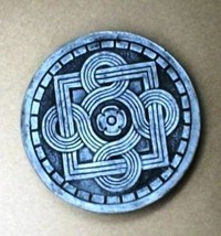 1 DIY 14&quot;x2&quot; ROUND CELTIC STEPPING STONE MOLD MAKE CRAFTS AT HOME FOR $1... - £31.96 GBP