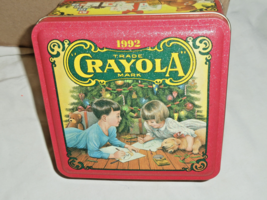 1992 Crayola collectible holiday tin  Children and Dog - £15.58 GBP