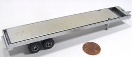 Unknown Model R.R. HO Scale Vehicle Flatbed Trailer 5602 Metal Construct... - £18.76 GBP