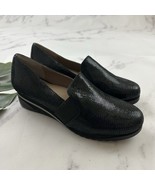 Bettye Muller Womens Wedge Loafers Size 8.5 New Black Shiny Leather Slip On - $62.27 CAD
