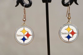 NFL Football Fan Apparel PITTSBURGH STEELERS Team Logo Dangle Earrings 20MM - $10.66