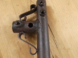 Cast Iron Weathervane Base - $472.40 MXN