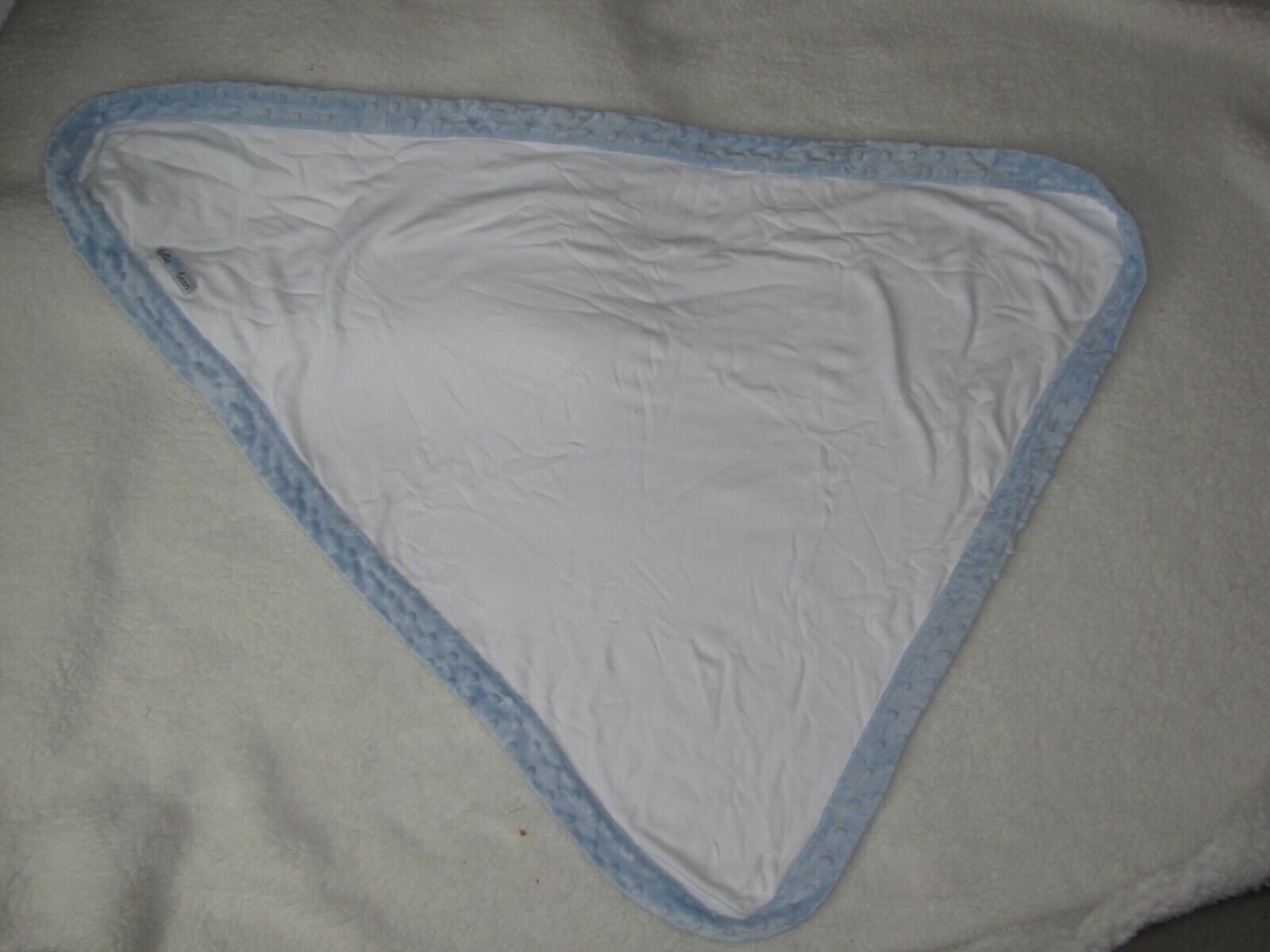 Beba Bean White Cotton Baby Boy Triangle Swaddle Blanket Blue Minky Trim Edge - $26.72