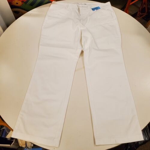 Primary image for DOCKERS Women's White Pants, Size 14 P Medium