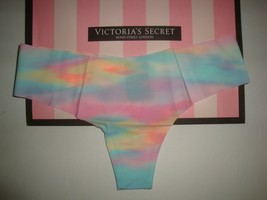New Victoria&#39;s Secret &quot;Pink&quot; No Show Thong Pink Bubble Sunset MULTI-COLOR Size M - £10.27 GBP