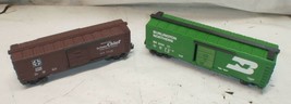 Lot Of 2 O Scale Train Cars - Lionel BN 6-6234 Boxcar &amp; K-Line Sante Fe ... - $22.98