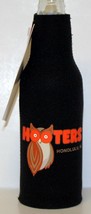 NEW Hooters Bottle Koozie Honolulu, HI ~  Black ~ New With Tag - £7.85 GBP
