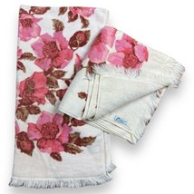 2 vtg fieldcrest Bath towel pink flowers cotton rectangle usa fringe mcm boho - £27.23 GBP