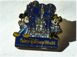 Disney Trading Broches 144812 WDW - Mickey & Minnie Mouse Avec Château - 50th Un - £14.50 GBP