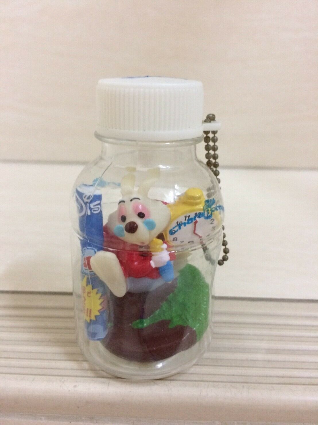 Disney White Rabbit Keychain. Alice In Wonderland. Bottle Theme. RARE - $19.99