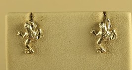 Vintage Sterling Signed 925 Silver Polished Mini Leap Frog Pierced Stud Earrings - £27.18 GBP
