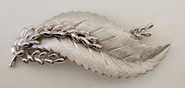 CROWN TRIFARI Brooch Pin Brushed Silver Tone Leaf Berries 3 1/2&quot; Tall Vintage - £31.65 GBP