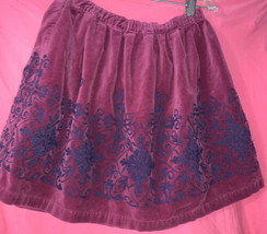 Fleur Des Champs Skirt Girls Purple Velvet Skirt With Intricate Needlepoint - $16.49