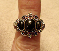 Avon Cocktail Ring Triple Jet Black Cabochon Setting Silver Tone 1970s Vtg - £15.60 GBP