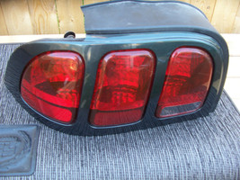 1998 MUSTANG GREEN  LEFT TAILLIGHT OEM USED ORIGINAL FORD PART 1997 1996... - $187.11