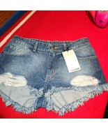 NEW Womens Lovely Denim Jose Short Blue Denim Shorts, size 28 - £11.56 GBP