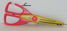 Genuine Provo Craft Paper Shapers 34-0004 Scrap-Booking Scissors Cutting - £7.60 GBP