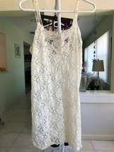 WOMENS DELICATES IVORY LACE WITH SEQUINS NIGHTGOWN SIZE MEDIUM #7010 - $11.69