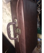 Brown Leather Tote Box - $519.96 MXN