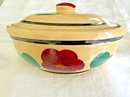 Watt Ware Stoneware Yellow Ware Covered Casserole Hand Painted Floral Pattern - £35.30 GBP