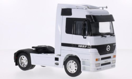 Welly Mercedes Actros White 1:32 - $29.69