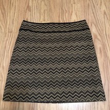 loft petites skirt geometric design mini skirt size 2P Lined Zipper Back - £6.99 GBP