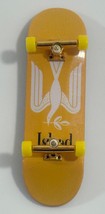 Tech Deck Skateboard Fingerboard Ishod - $4.94