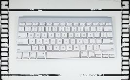 Genuine Apple Magic Keyboard A1314 Wireless Bluetooth OEM White Aluminum... - $6.00