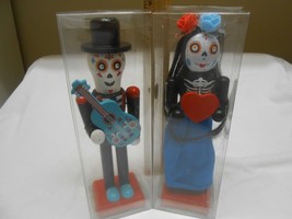New 2 Day of the Dead Halloween Wooden Nutcrackers Man &amp; Woman 8.6 inches  - £14.78 GBP