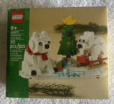 LEGO Wintertime Polar Bears 40571 Christmas Décor Building Kit 312 Pieces  - £19.19 GBP