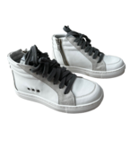 P448 Kids Skate Recycled White High Top Sneaker White ( 12US / 29EU ) - $1,867.65 MXN