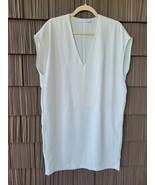Women &quot;Everlane&quot; White Sheath Short Sleeve V- Neckvl Dress Size 4 - $37.95