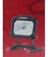 Work Light Husky 2000lm LED Portable Work Light - $449.84 MXN