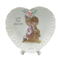 Precious Moments Porcelain Plate Love One Another - $25.73