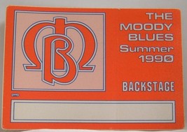 THE MOODY BLUES - VINTAGE ORIGINAL CLOTH CONCERT TOUR BACKSTAGE PASS - $192.93 MXN