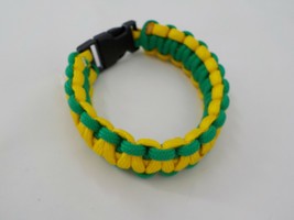 Magic Touch Corp Paracord Bracelet Large Goldgreen Camping Survivial Hiking Nwot - £7.98 GBP