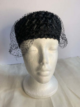 Vintage Black straw hat with netting - £11.92 GBP