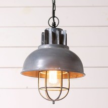 Industrail Warehouse Pendant Light in Distressed Metal - $1,615.44 MXN