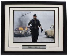 Chuck Norris Signed Framed The Expendables 2 11x14 Photo BAS - £151.89 GBP