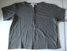 Tower Hill Sport Gray Round Neck Short Sleeve T-Shirt Sz S - $4.95