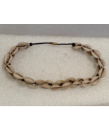 15.25&quot; Small Shell Small Child&#39;s Necklace with screw closure *Pre-Owned* b2 - $16.39 CAD