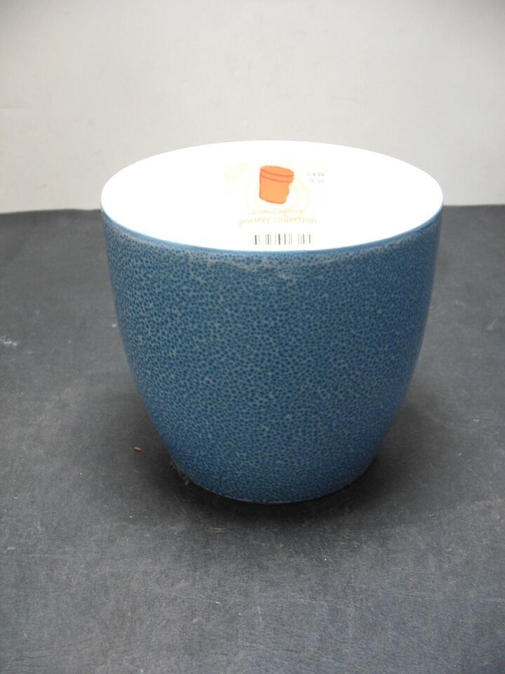 Jo Ann Fabrics Light Blue pottery collection limited edition planter Cer... - $6.99