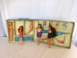 Barbie &amp; Midge Carry Case Closet Trunk 1963 Mattel Blue + 5  1966 Dolls Vintage - £30.39 GBP