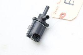 04-09 TOYOTA PRIUS VACUUM VALVE SWITCH VALVE SOLENOID E1404 image 9