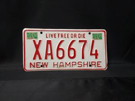 Uncommon 1978 New Hampshire NH Interim License Plate XA6674 Red Letters ... - $22.45
