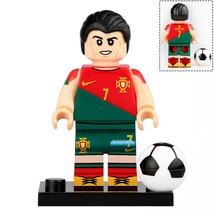 Cristiano Ronaldo #7 Real Madrid Football Club Custom LEGO Minifigure To... - $55.83 MXN