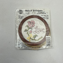 Vintage NMI Stitch’n Frame Love #5913 - £3.95 GBP